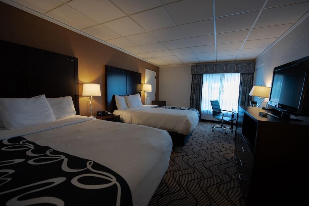 La Quinta Inn By Wyndham Lynnwood Zewnętrze zdjęcie