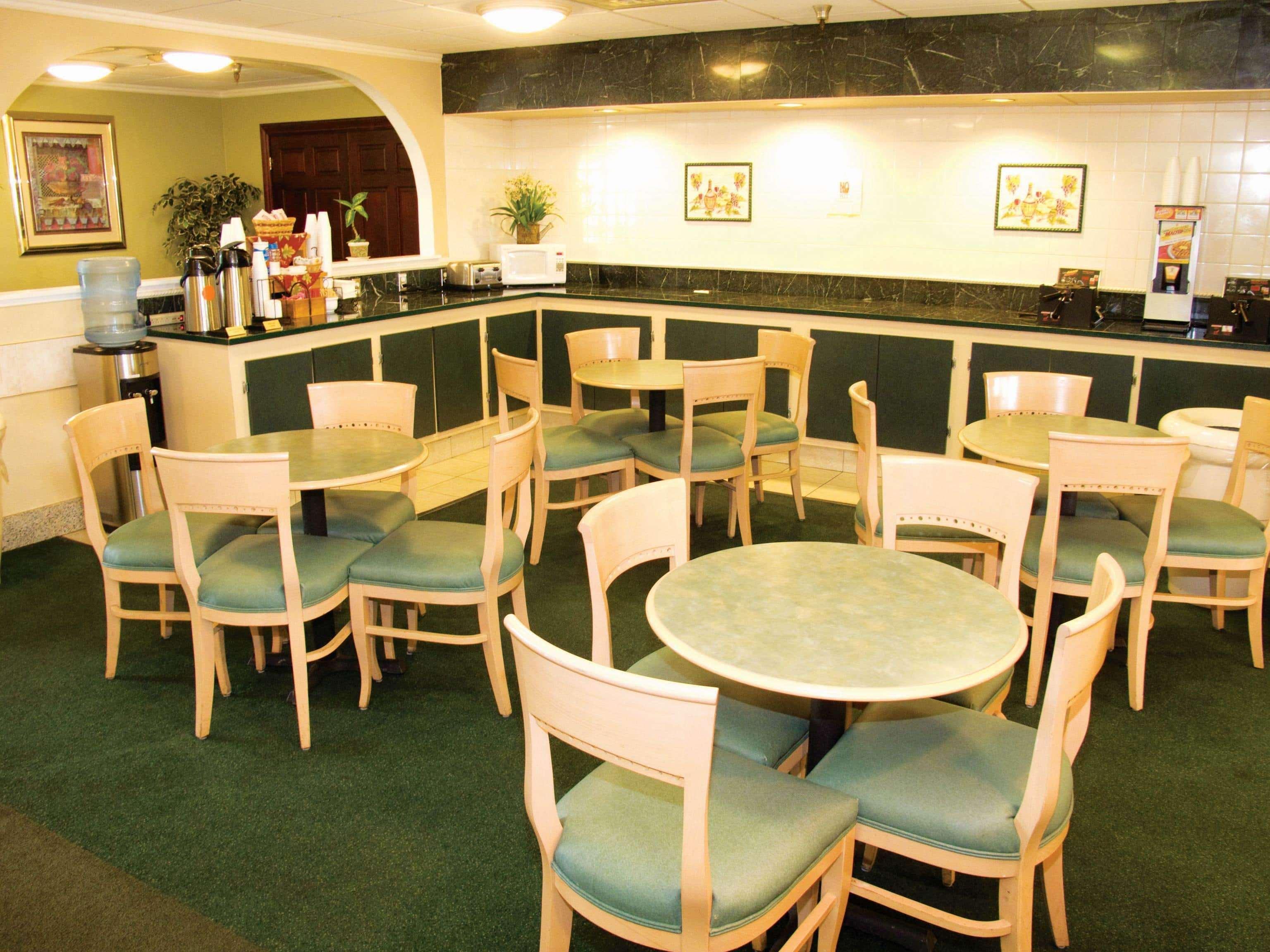 La Quinta Inn By Wyndham Lynnwood Zewnętrze zdjęcie