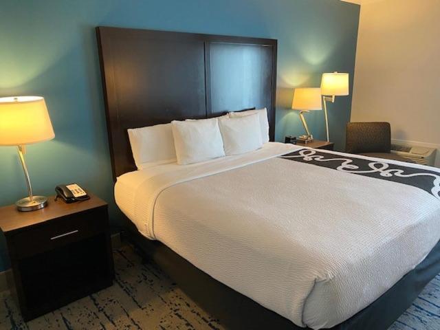 La Quinta Inn By Wyndham Lynnwood Zewnętrze zdjęcie