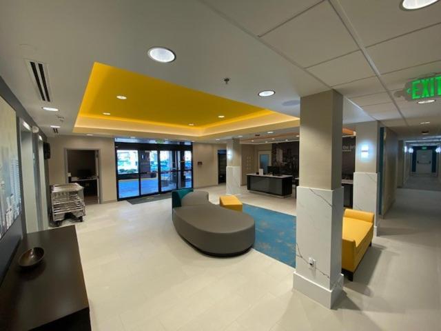 La Quinta Inn By Wyndham Lynnwood Zewnętrze zdjęcie