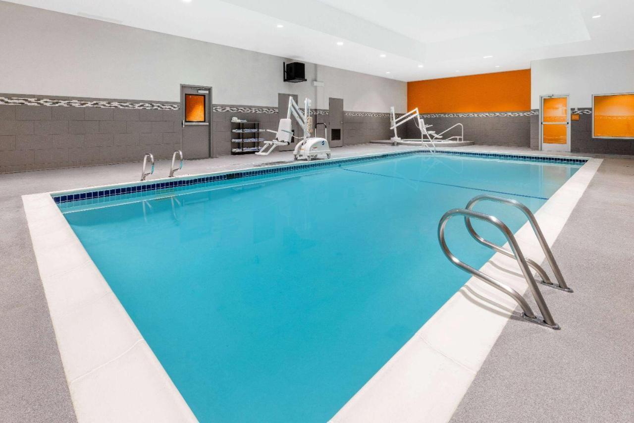 La Quinta Inn By Wyndham Lynnwood Zewnętrze zdjęcie